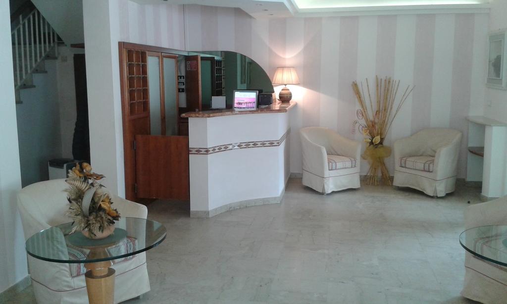 Hotel Ristorante La Terrazza Lido di Camaiore Exteriör bild
