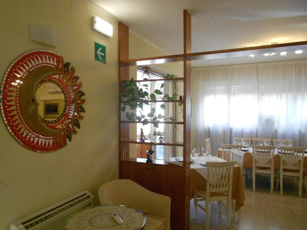 Hotel Ristorante La Terrazza Lido di Camaiore Exteriör bild